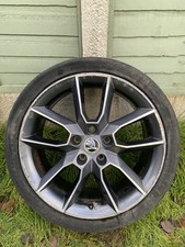 Genuine Skoda Octavia VRS MK3 Gemini 18" Alloy Wheel 5E0601025 #43 