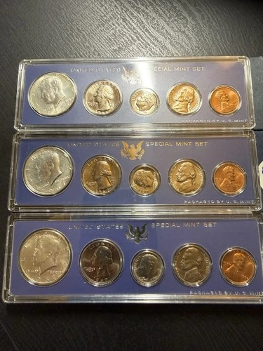 Special Mint Set 1966-1967 3 40% Silver Kennedy Half Dollar