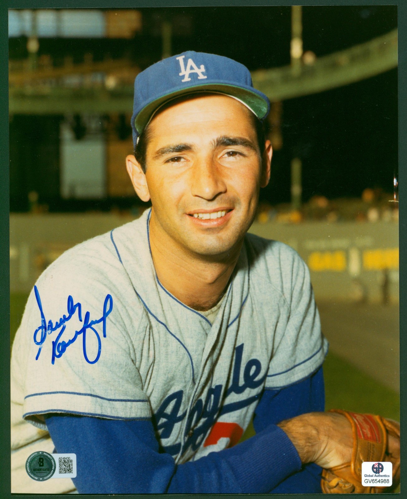 Sandy Koufax Autographed Signed Brooklyn Dodgers 8x10 Photo Los Angeles Dodgers HOF 4 No-Hitters 7x AS GA BAS 