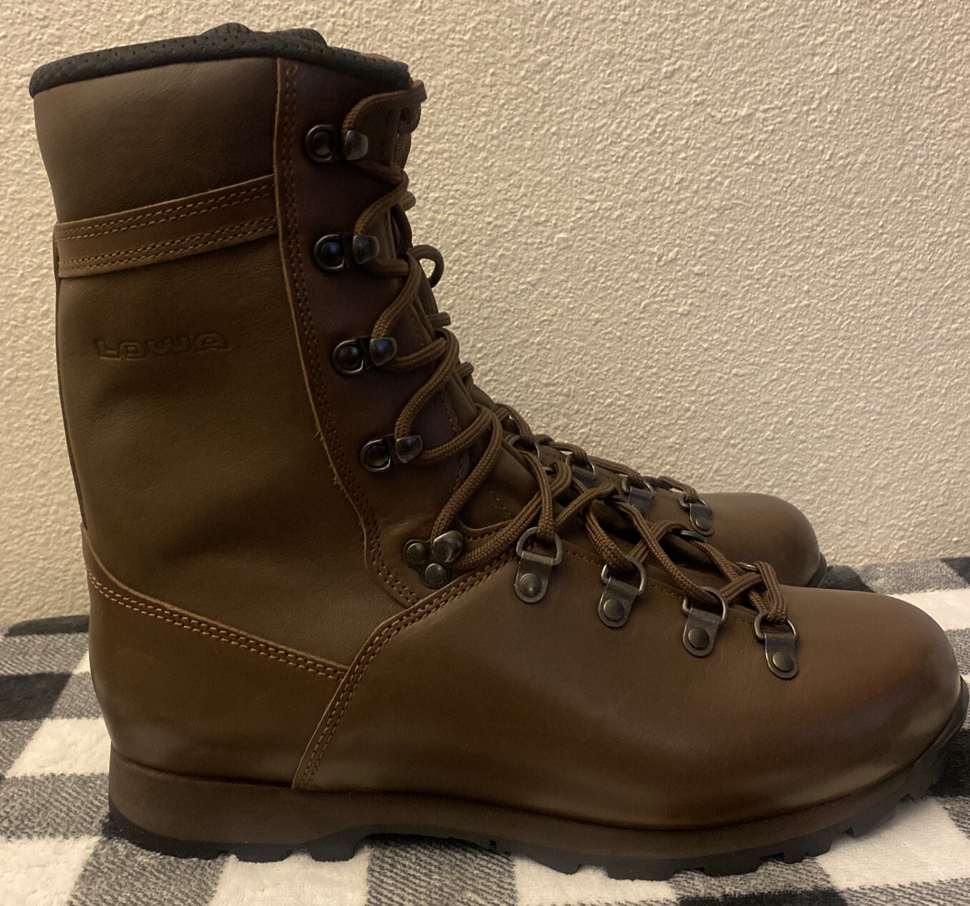 Lowa Elite Light Brown Size 11 | eBay