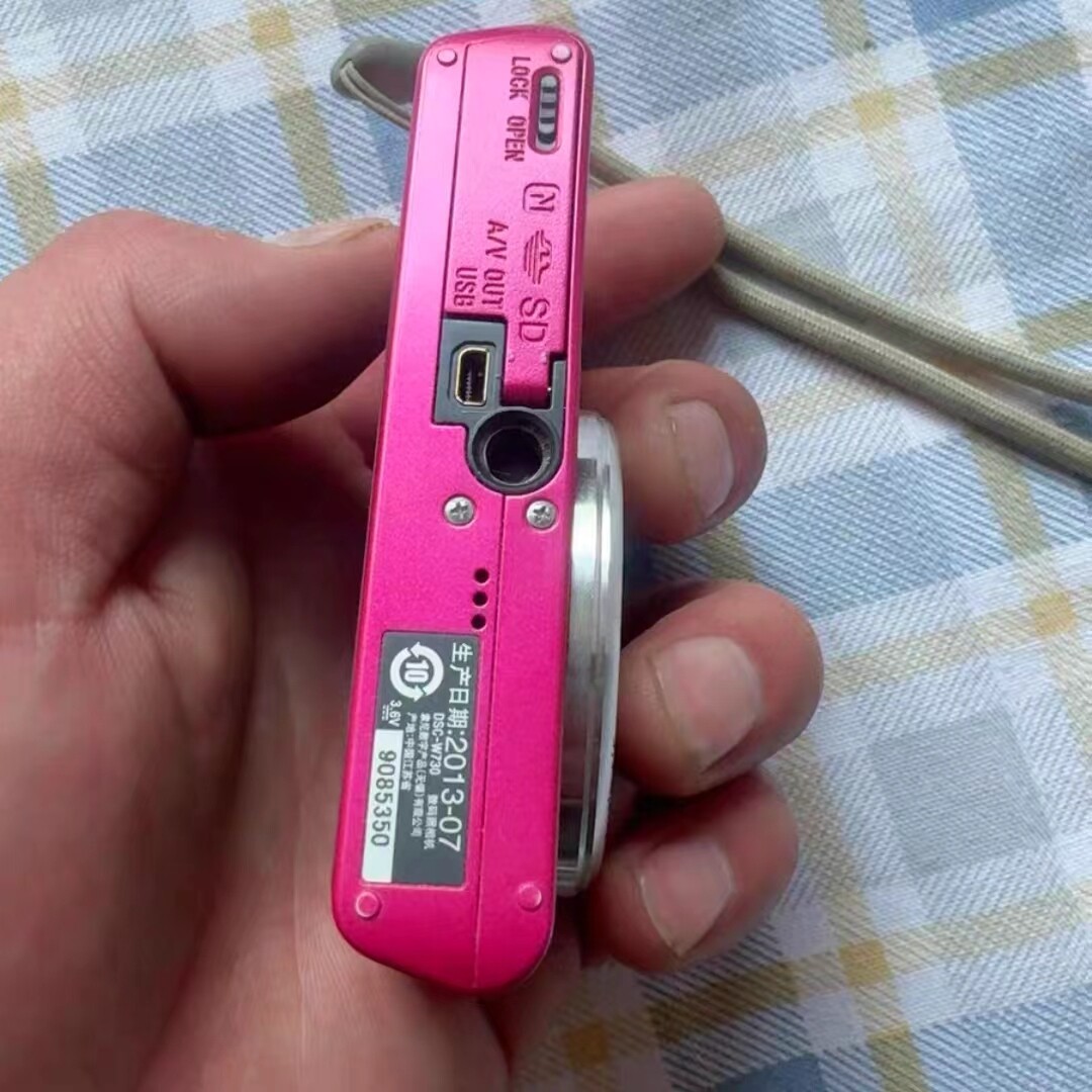 *＊極美品＊* SONY Cyber-shot DSC-W730 ピンク 廃盤 31De0kaDI8L._UF1000,1000_QL80_.jpg