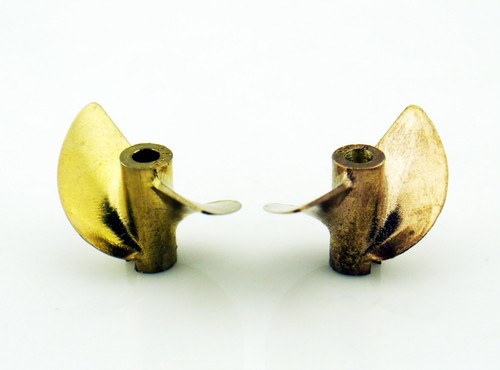 Brass 538 Left & Right Prop Diameter 38mm Pitch 1.5 for 4mm Shaft Cable RC Boat - Picture 3 of 4