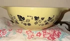 Vintage Pyrex Gooseberry Cinderella Mixing Bowl #444, 4Qt, Yellow Black