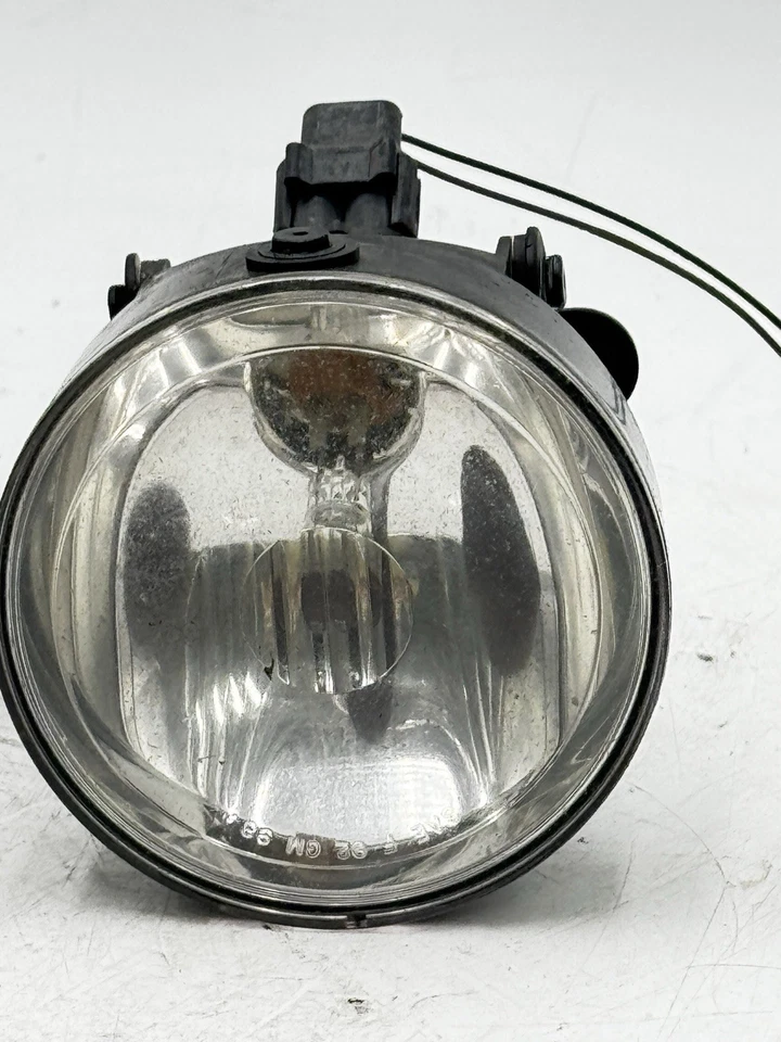 Par de luces antiniebla diestro y derecho Buick Rendezvous 2002-2007 con soporte OEM 17979 Foto 3 de 4