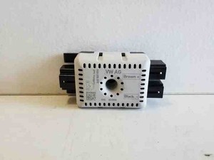 VW GOLF I Cabriolet 155 Antennenverstärker  5Q0035570 Benzin 51kw 2016 26235668