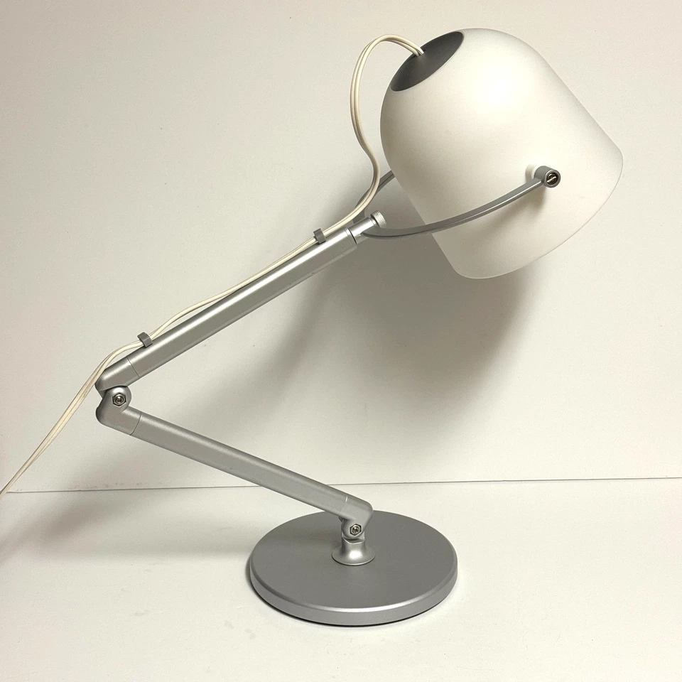 Vintage IKEA Svirvel Desk Task Lamp 80s Style Discontinued Y2K 2002 White Silver - Image 4 of 4