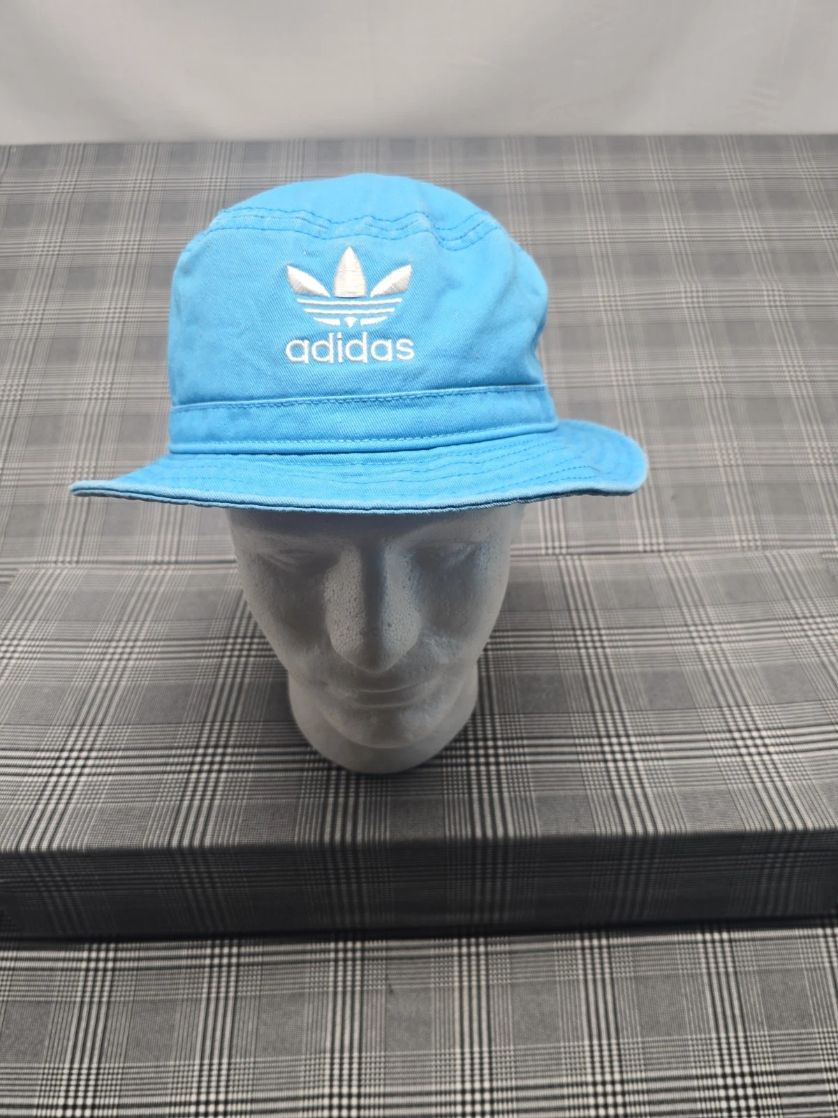 Adidas Originals Light Blue Bucket Hat Trefoil Logo Unisex Casual Streetwear Cap