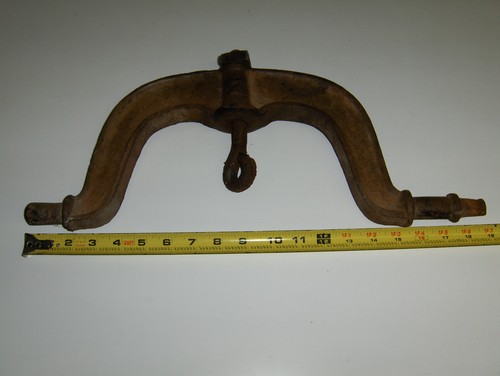 No.2 Cast Iron Bell Yoke