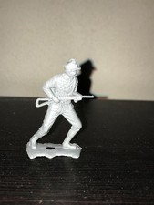 MPC German with Maching Gun. Gray Plastic. 60mm