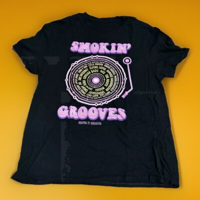 Smokin Grooves Festival 2022 Keepin It Groovin  Record Player T Shirt Black XL