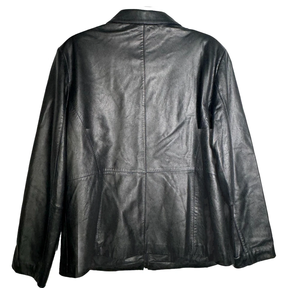 Casaco feminino Reed de couro preto com zíper tamanho grande - Imagem 4 de 4