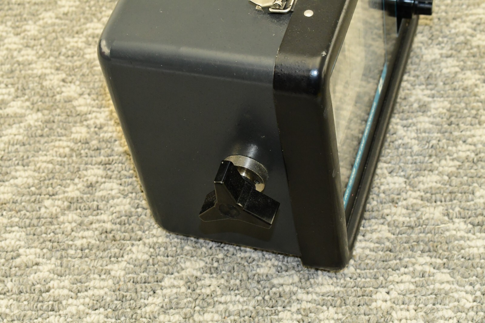Picture 6 of 9