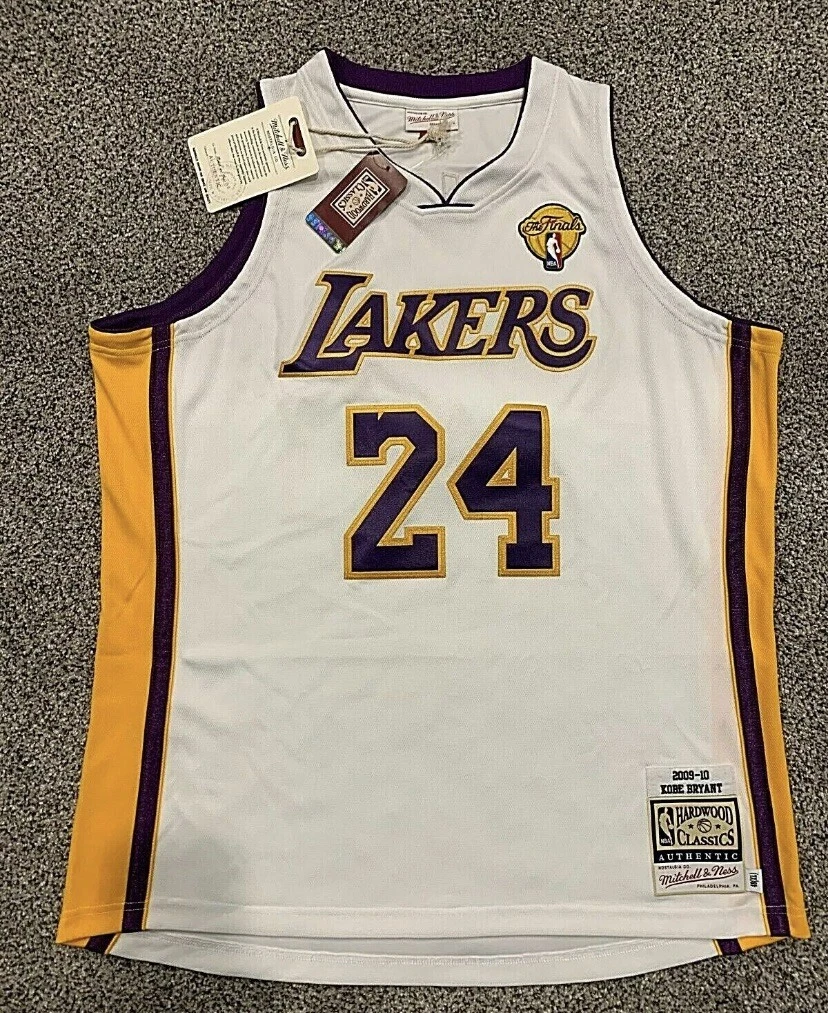 Lot Detail - 2009 Kobe Bryant Game Issued Los Angeles Lakers NBA Finals  Home Jersey (DC Sports)