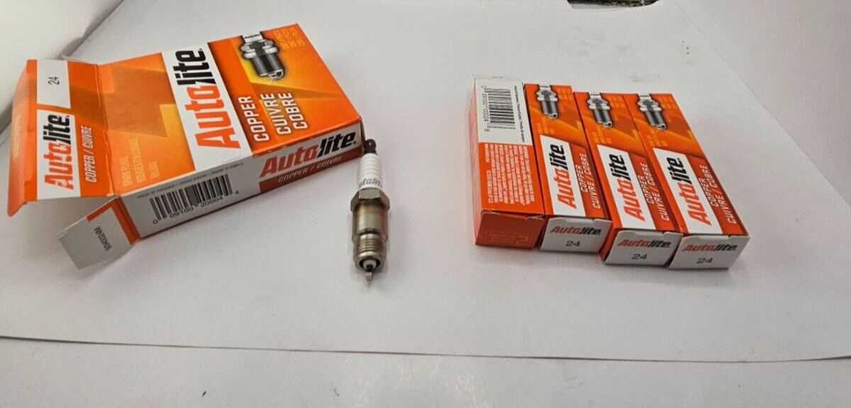 QTY 8 Autolite Copper Spark Plug 24 for Mercury Cyclone 1970-1971