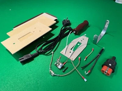 Dowsing Snooker Table Iron Spare Parts inc- Free Case Sticker : Chesworth Cues - Image 1 of 4