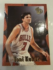 1994 Topps Embossed Toni Kukoc 15 Hall Of Fame