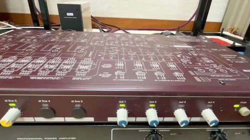 Allen & Heath GR05 Mixer zona audio 1RU mixer 4 uscite rosso usato testato - Foto 3 di 9