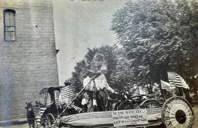 New Way Gas Engine Parade Float Hit Miss Farm RPPC Photo Postcard COPY