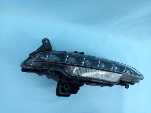 Fendinebbia LED destro Hyundai Genesis DH 2015 - Foto 3 di 8
