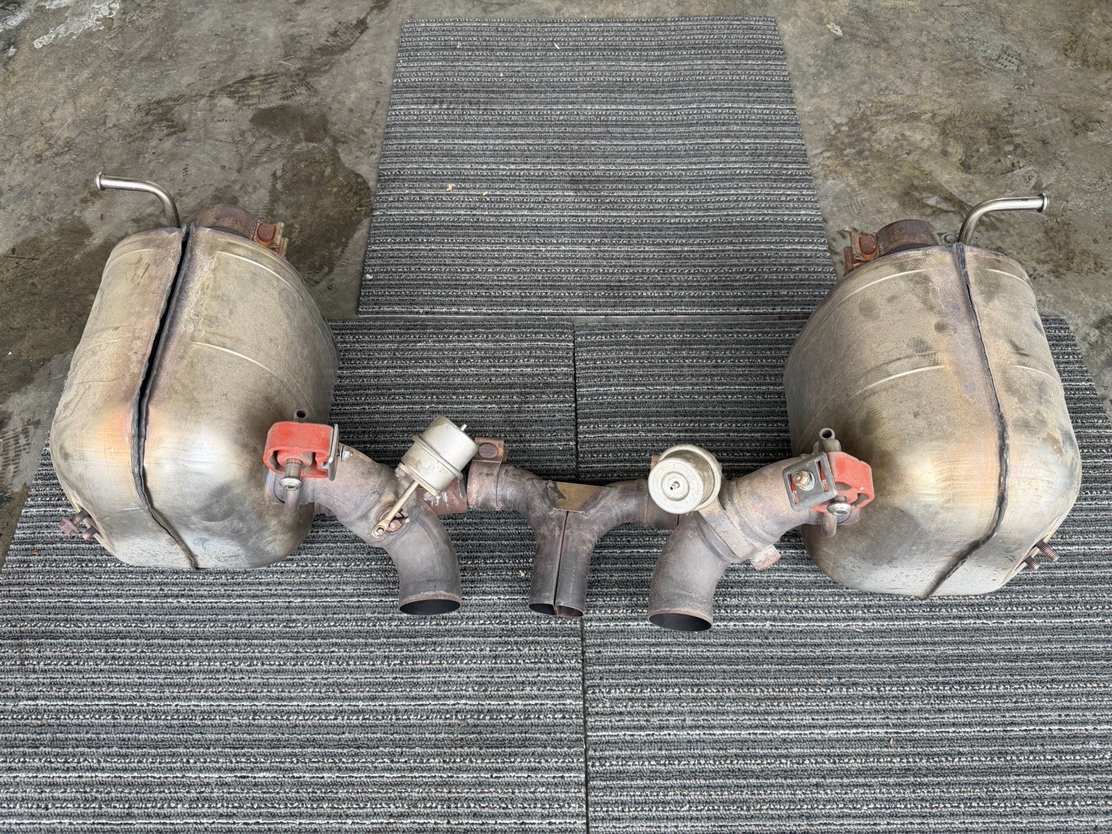 Ferrari 458 Italia OEM Factory Cat Back Exhaust Muffler