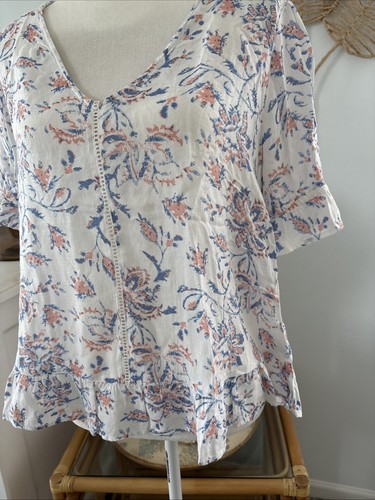 Women's Lucky Brand Blouse Shirt Top V Neck Short Sleeve White Blue Large L EUC - Picture 4 of 7