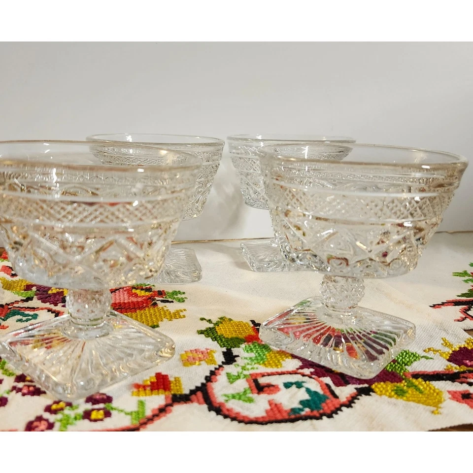 Copas de cristal de champán cupé platos de helado vintage Cape Cod Imperial Foto 3 de 4