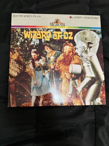 Wizard of OZ- Laserdisc - Laser Videodisc - LD - Picture 1 of 8