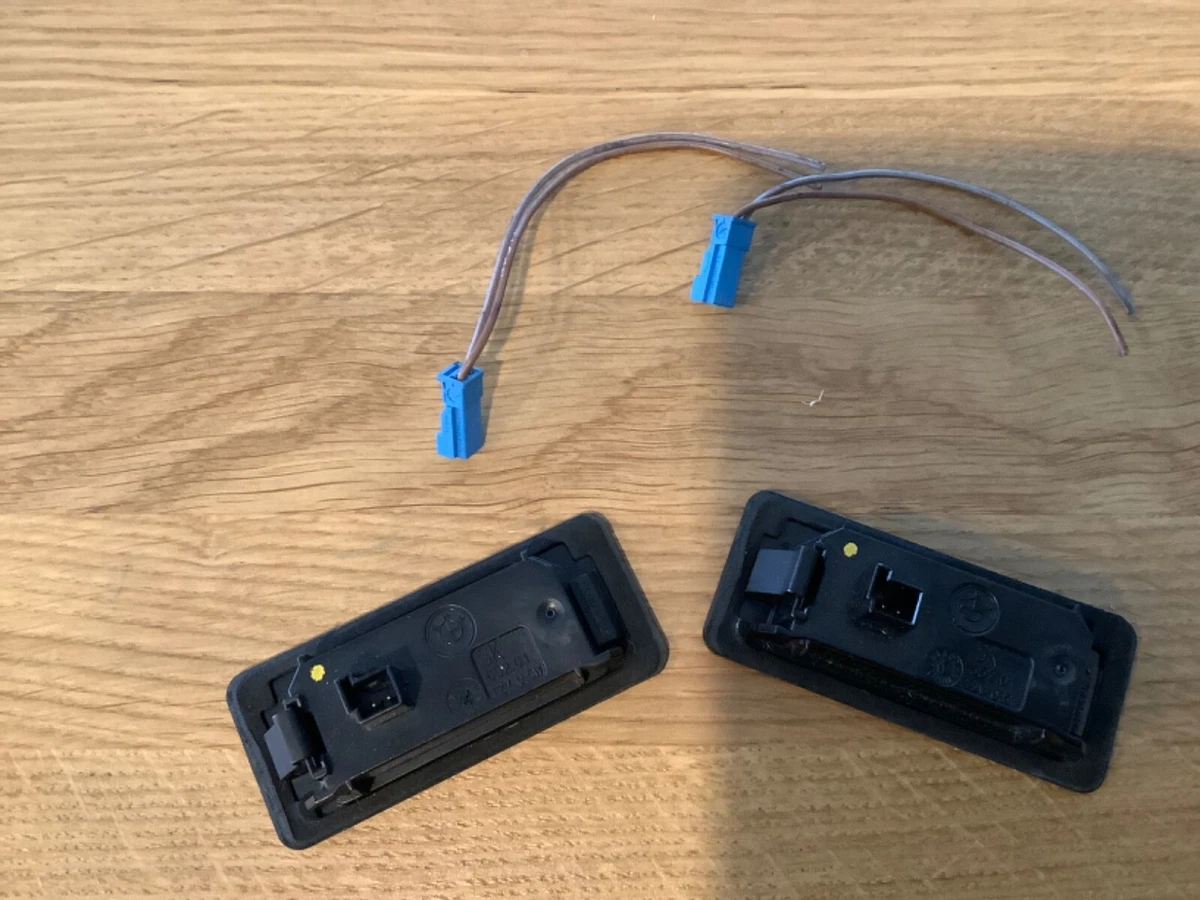 BMW 3 SERIES REAR LED NUMBER PLATE LIGHT LAMPS LEFT + RIGHT 