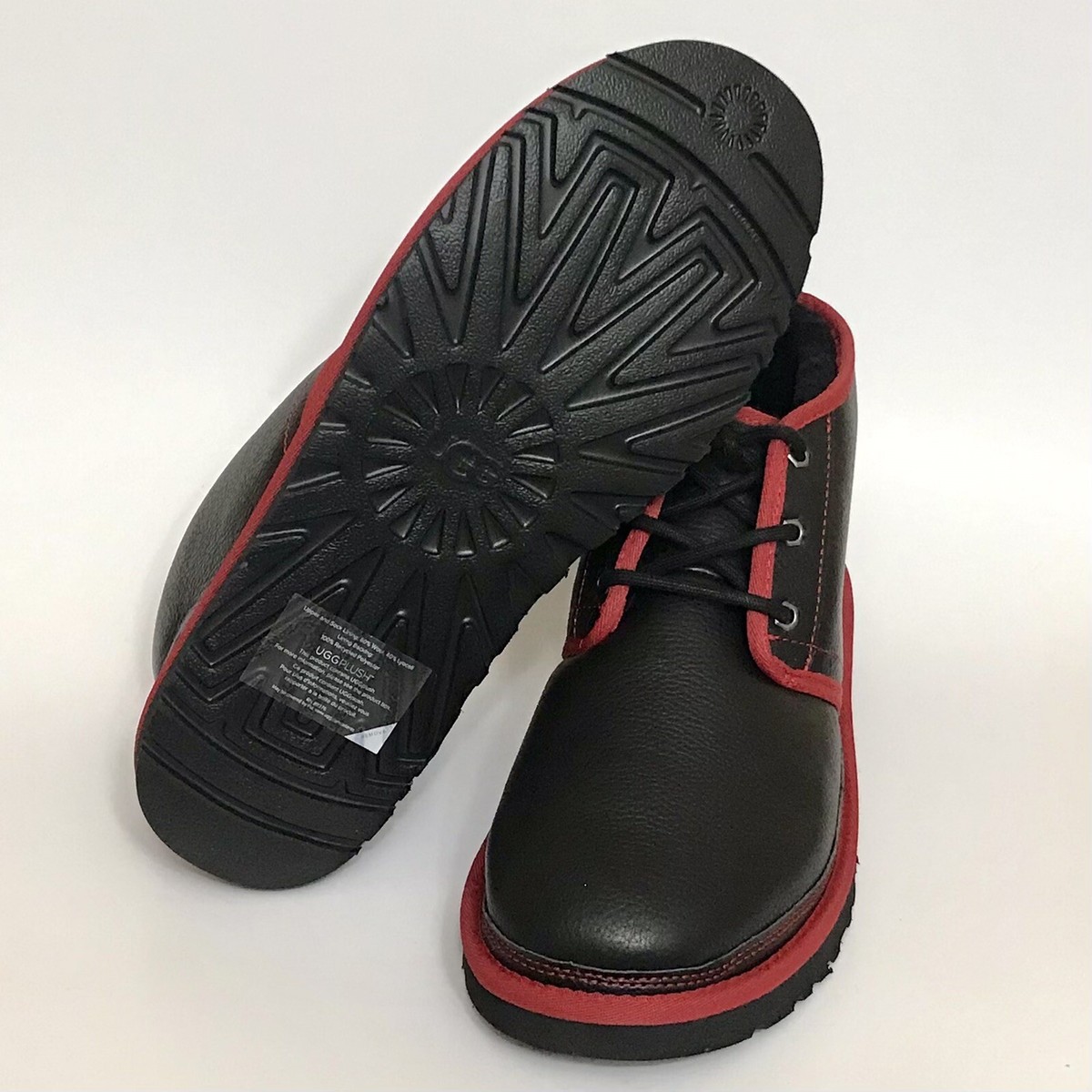 UGG Neumel Leather Chukka Ankle Boots Booties Black/Red Mens 