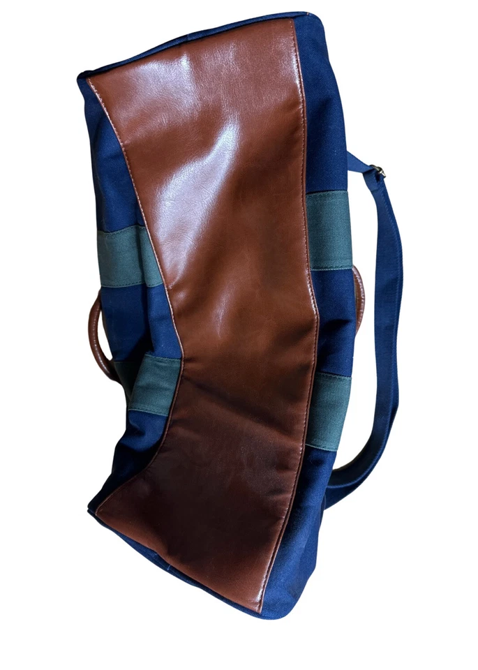 Ralph Lauren Fragrances Le Sac Black Duffle Bag Gym Bag Foto 4 de 4