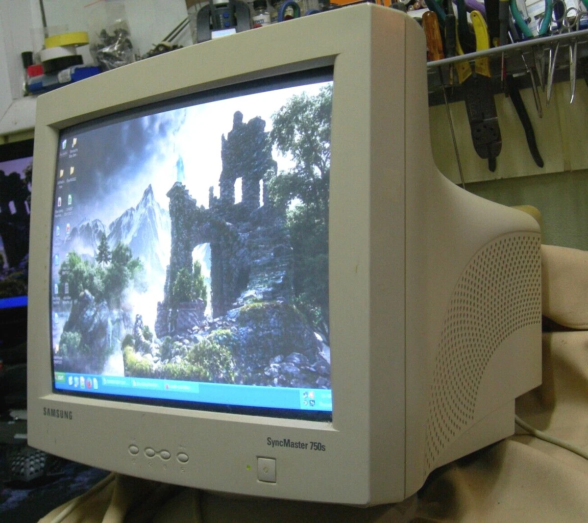 Samsung Lcd Monitor