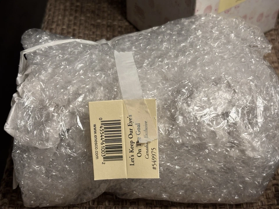 Vtg Precious Moments Canada Let’s Keep Eyes on Goal #99 Gretzky Hockey 549975 - Image 2 of 4