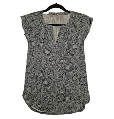 LOFT Floral Blouse Small Short Flutter Sleeve Top V-Neck Blue Botanical Shirt