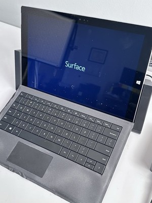 MS Surface Pro 1 | 256GB SSD | Docking Station Power Supply Only + keyboard