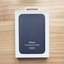 Apple FineWoven MagSafe Wallet Case Navy for iPhone