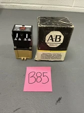 A-B - Bulletin 700, Type P400A1- AC Relay w/ 2 installed Poles 120-VAC Coil- ECS