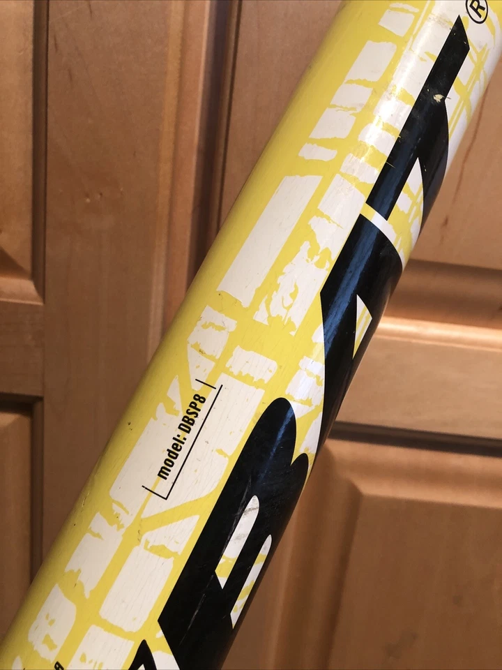 Bate de Softbol 2012 COMBAT Derby Boys 34" 26oz USSSA Modelo DBSP8 Amarillo Foto 4 de 4