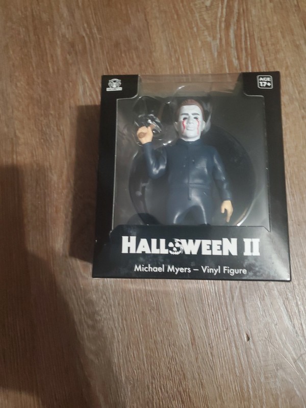  Hallmark Horror Halloween 2 II  Michael Myers Figures Figurine New