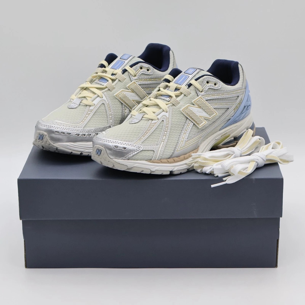 Kith×New Balance 1906R 27.5㎝ KITH x NEW BALANCE 1906R | REVIEW, SIZING, & ON-FOOT - YouTube