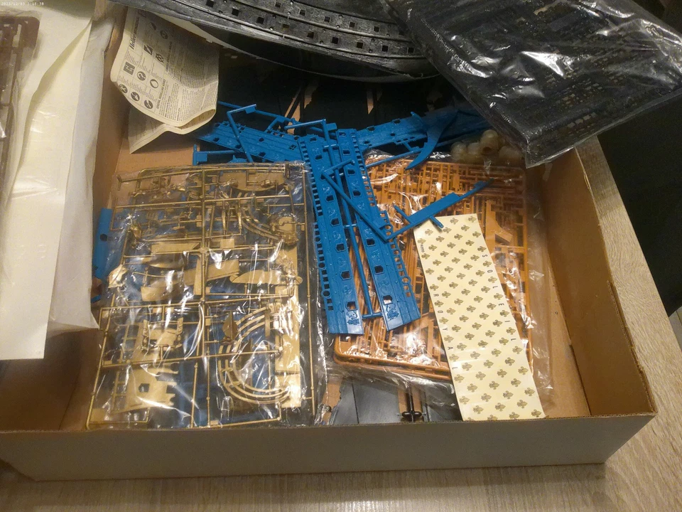 le soleil royal  1 : 100 modellbau  segelschiff von heller  humbrol - Bild 4 von 4