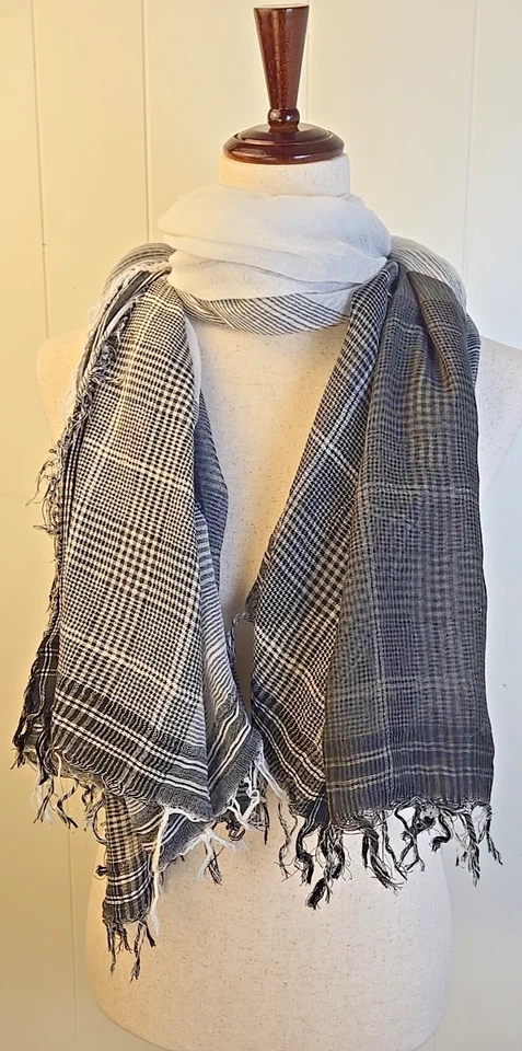 Xale xadrez azul branco algodão seda linho Luisa Brini 68" X 46" italiano - Imagem 3 de 4