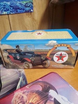 NEW ERTL Texaco Collectibles 1917 Maxwell Touring Car Bank- Model H500