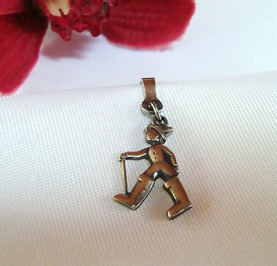 Bettelarmband Wandersmann Junge Anhänger  835 Silber Charms / Art. af 256