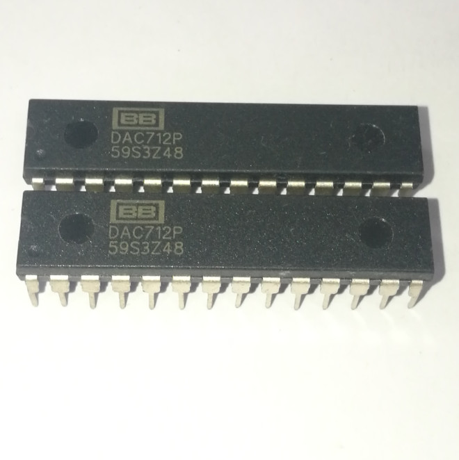 1Pcs  Dac Ic Burr-Brown(Bb)/Ti Dip-28 Dac712P Dac712Pg4 Dac712