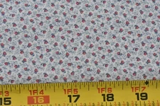 By 1/2 Yd, Vintage, Pink & Blue Rosebuds on Off-White Quilt Cotton, Cranston,V12