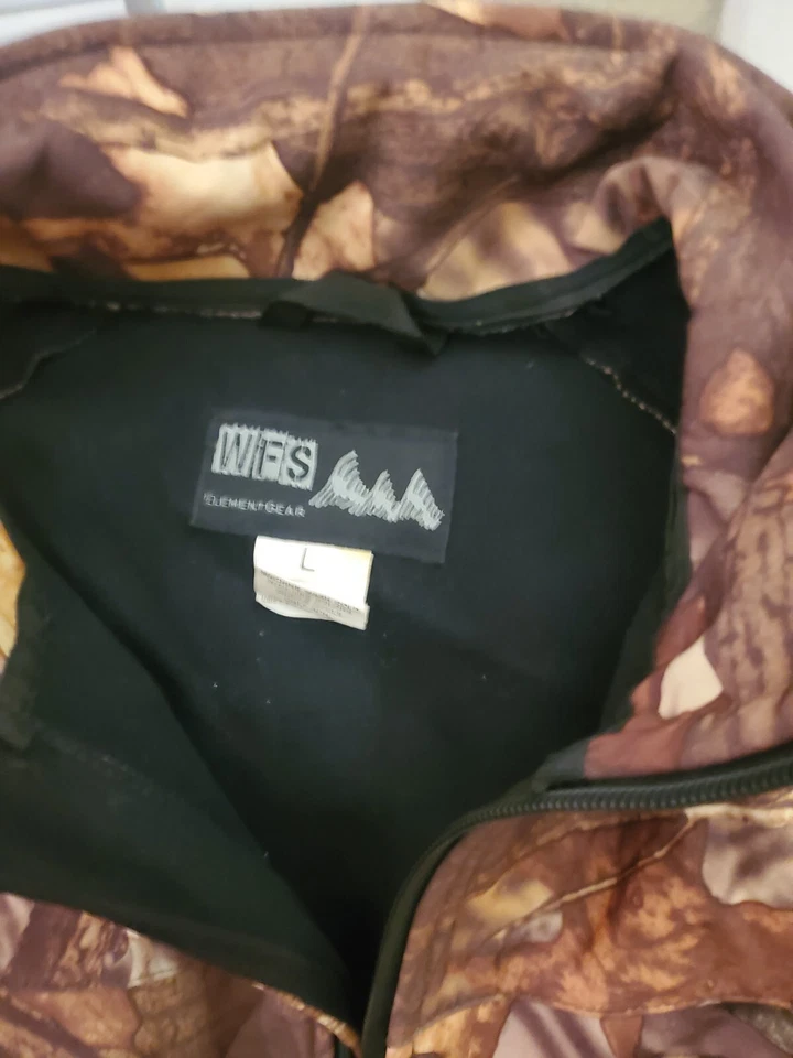 Vintage WFS Element Gear Camo Hunting Jacket Size Large - Image 3 of 4