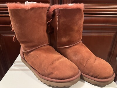 UGG Bailey Bow 1005532 Women Size 7 *SHIP FAST*