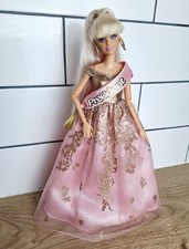 BARBIE articulated RARE Extra Fancy Doll in Movie President dress, with stand