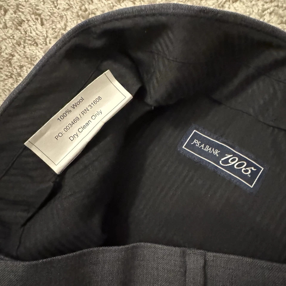 Jos A Bank 1905 Wool Dress Pants Men’s 42 Regular 29.5” Inseam Gray Flat Front - Image 4 of 4
