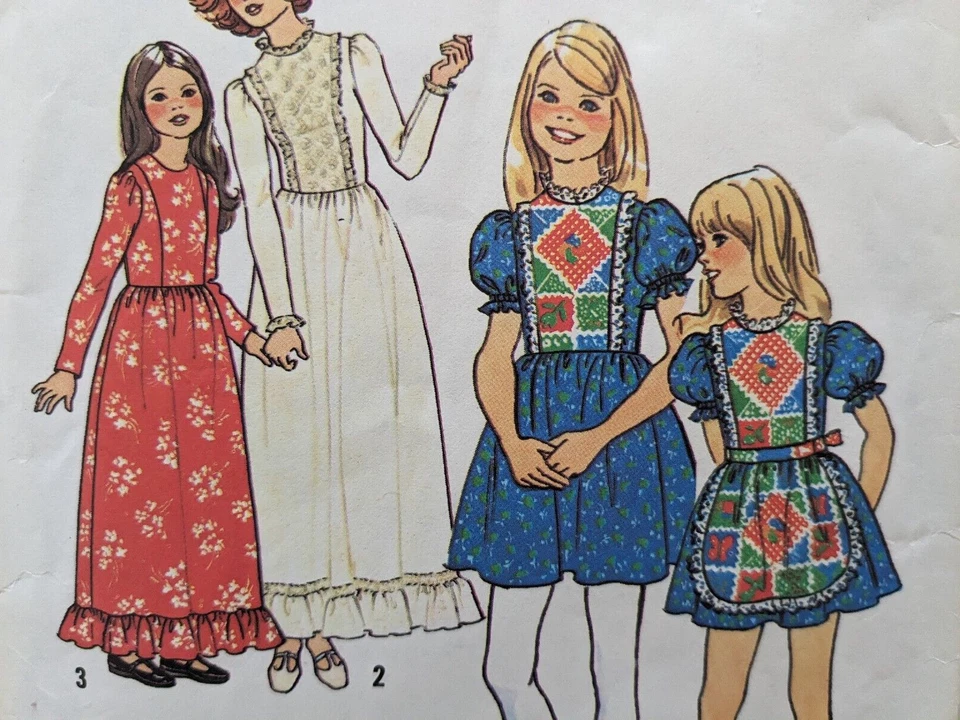 SIMPLICITY 7242 Vintage 1975 Girl's Size 10 DRESS in 2 LENGTHS + APRON - CUT - Image 2 of 3